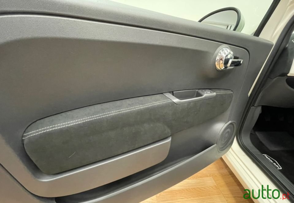 2011' Fiat 500 photo #5
