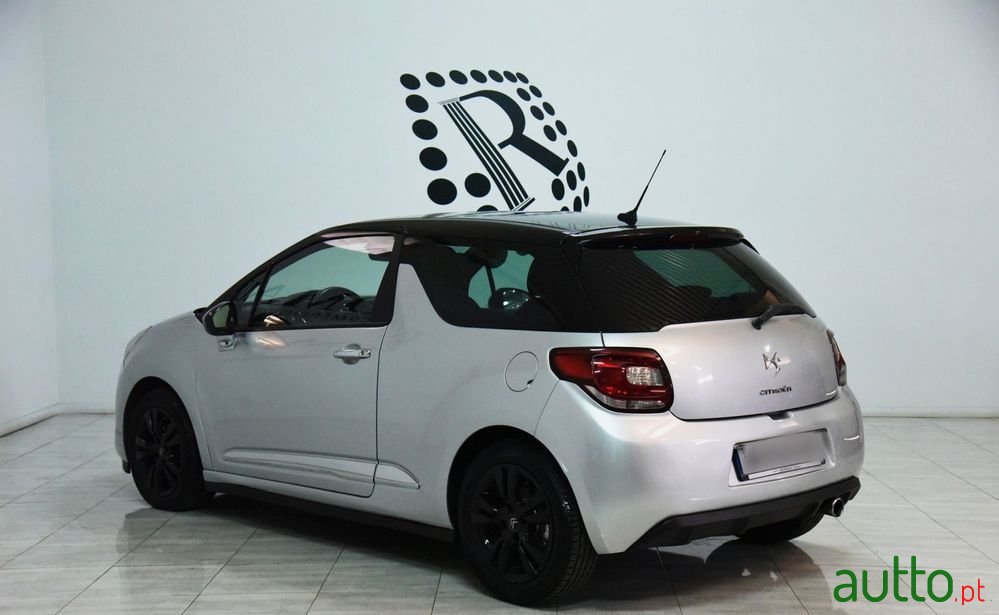 2012' Citroen DS3 1.6 E-Hdi So Chic photo #6