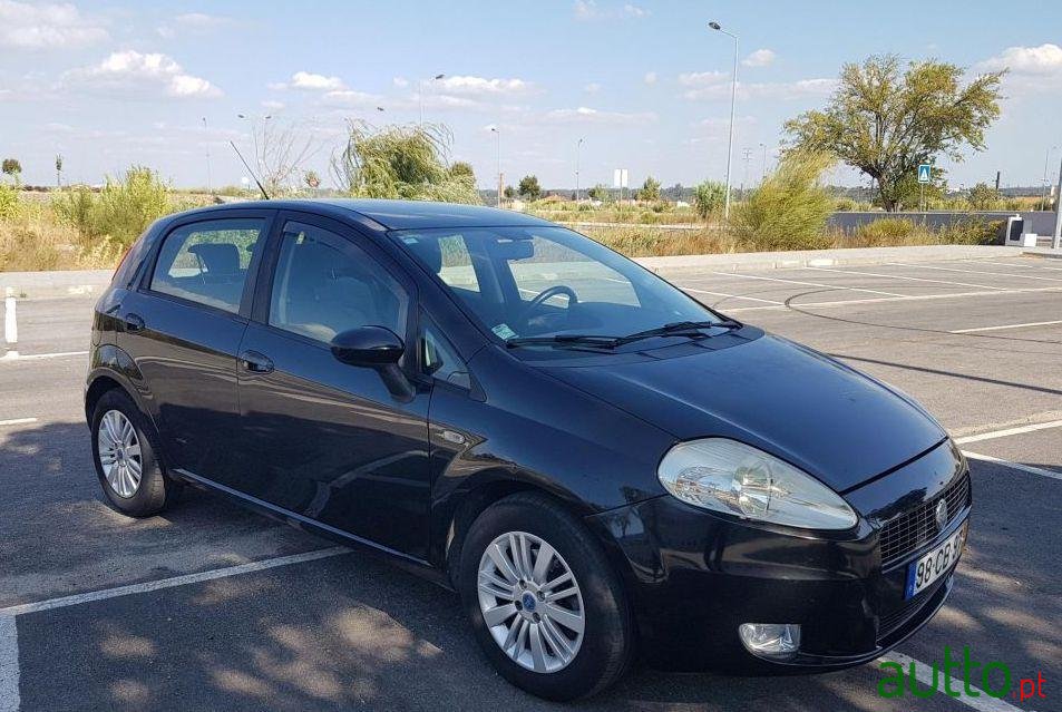 2006' Fiat Grande Punto photo #2