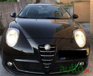 2011' Alfa Romeo MiTo photo #1