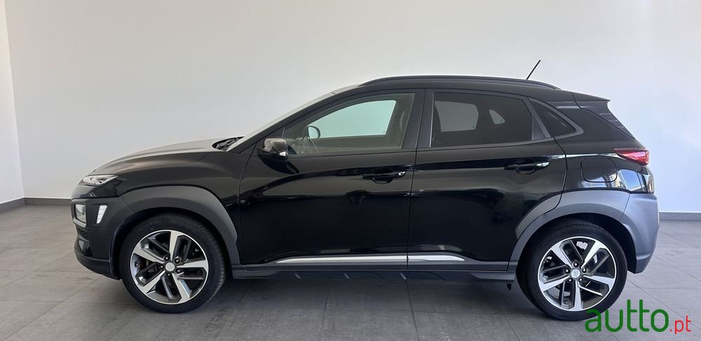 2020' Hyundai Kauai photo #1