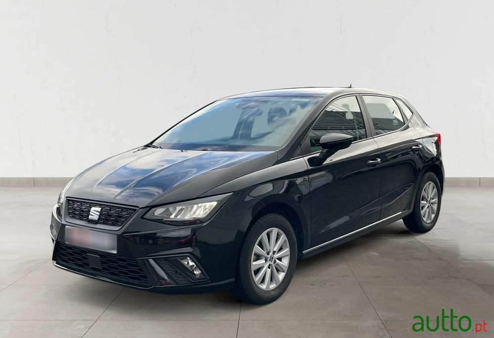 2022' SEAT Ibiza photo #1