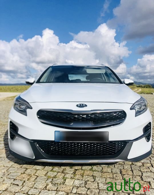 2021' Kia XCeed photo #6
