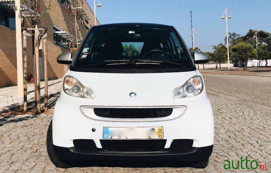 2008' Smart Fortwo photo #2