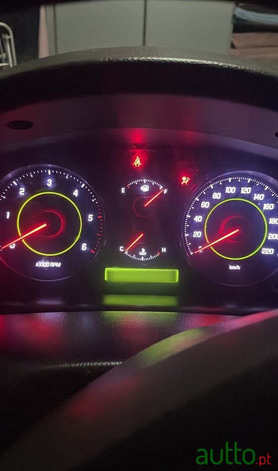 2010' Chevrolet Captiva photo #5