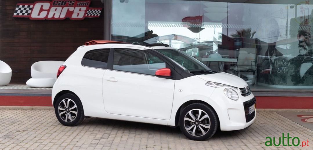 2017' Citroen C1 Airscape photo #3