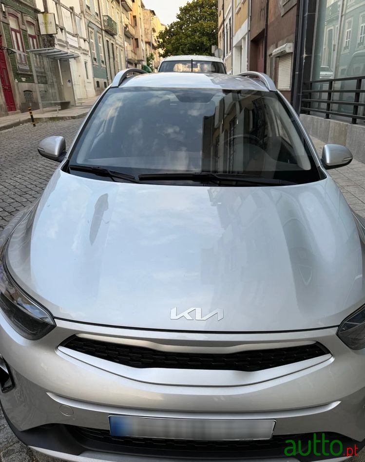 2022' Kia Stonic 1.0 T-Gdi Wave photo #2