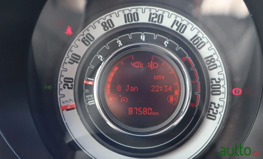 2023' Fiat 500 photo #6