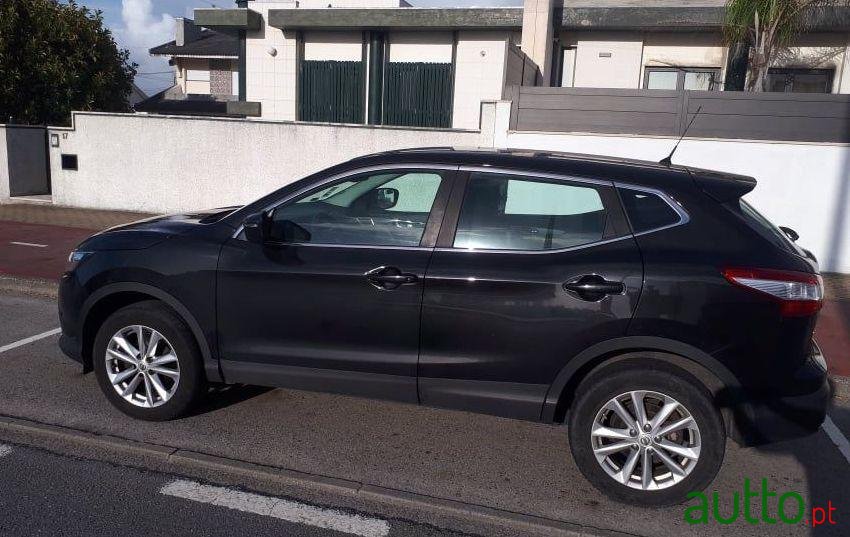 2015' Nissan Qashqai Acenta photo #5