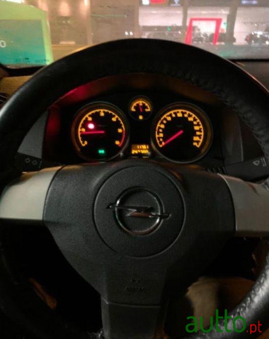 2007' Opel Astra 1.3 Cdti Edition photo #1