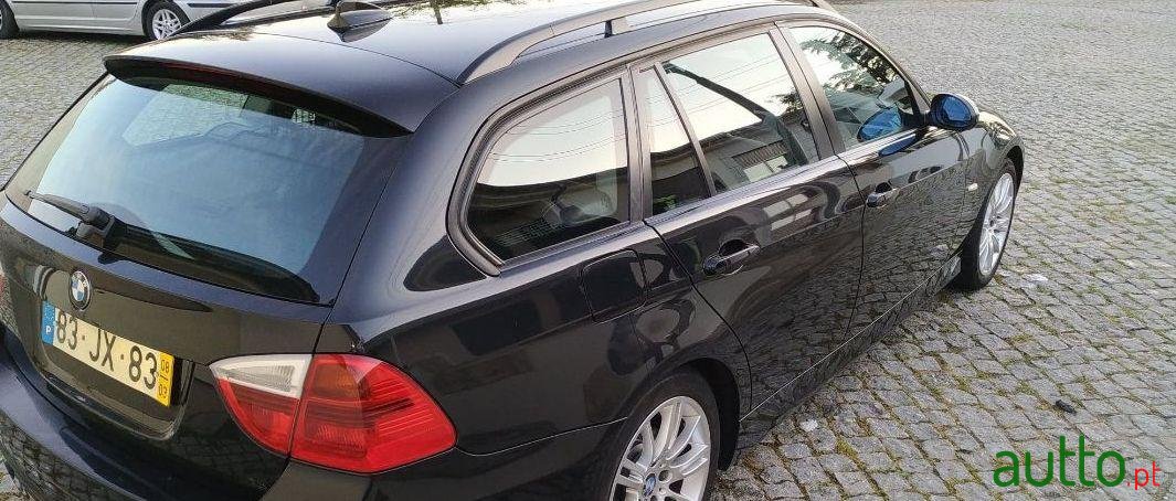 2008' BMW 320 D Touring photo #5