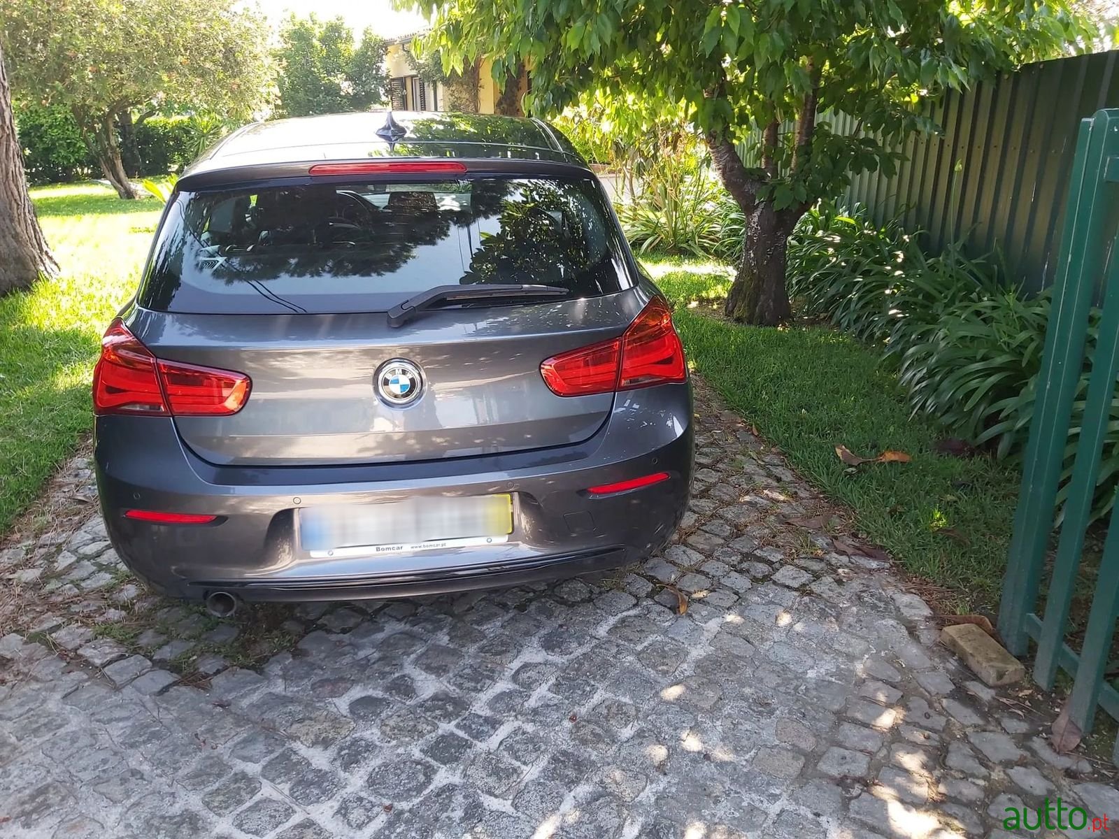 2019' BMW 116 photo #1