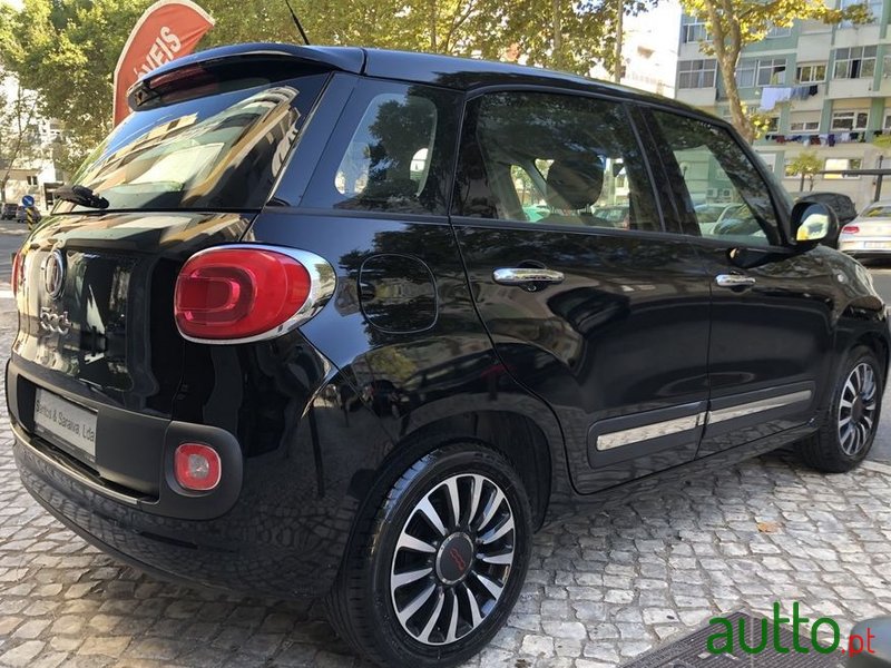 2016' Fiat 500L photo #4