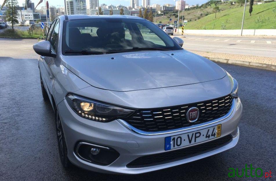 2018' Fiat Tipo photo #2