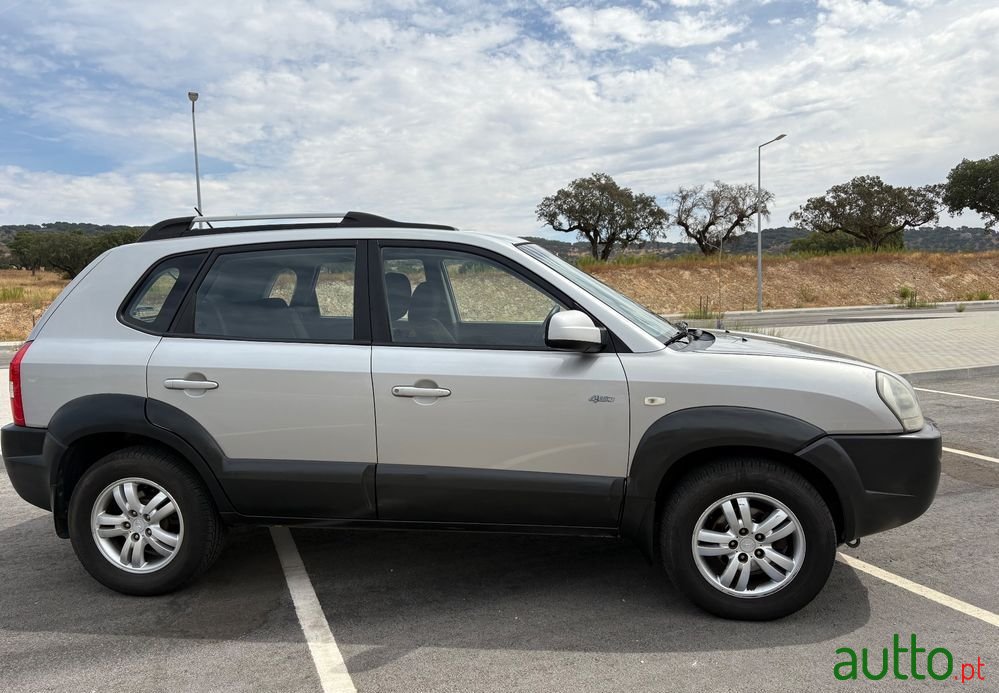 2008' Hyundai Tucson photo #6