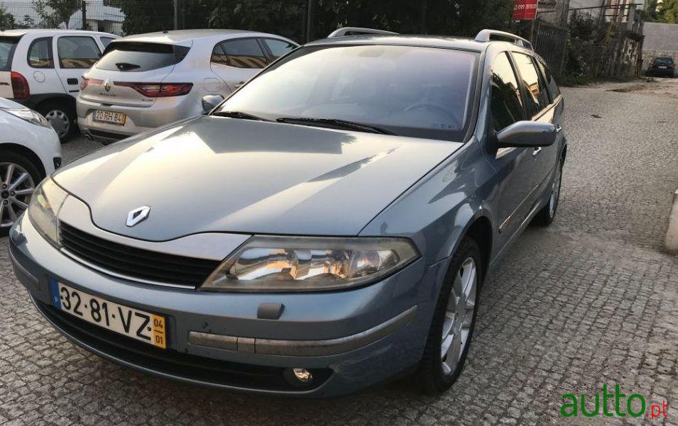 2004' Renault Laguna Break photo #2