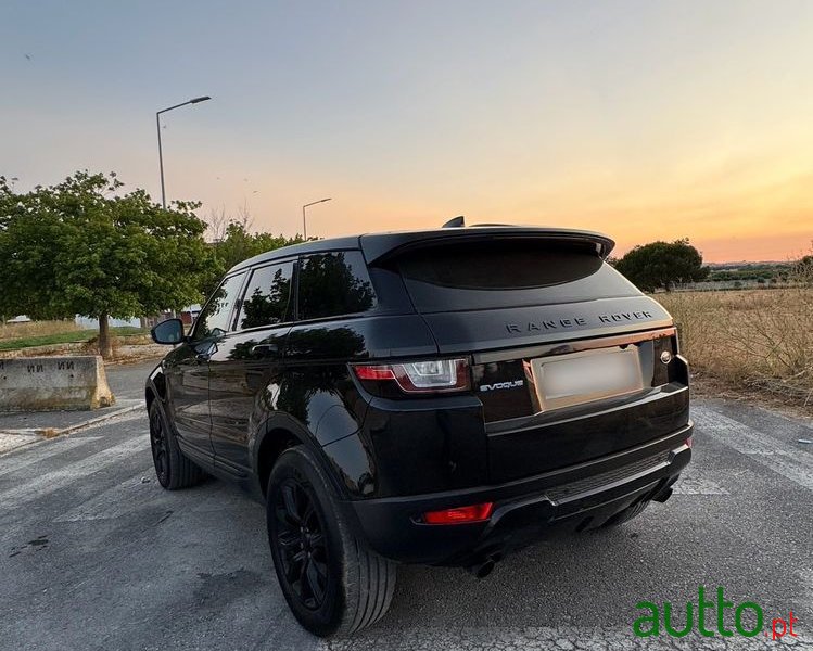 2018' Land Rover Range Rover Evoque photo #3