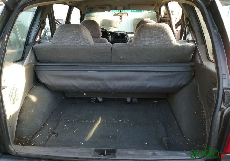 2000' Kia Sportage photo #5