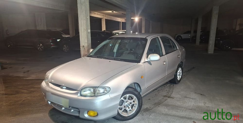 1999' Hyundai Accent 1.3 Miles photo #1