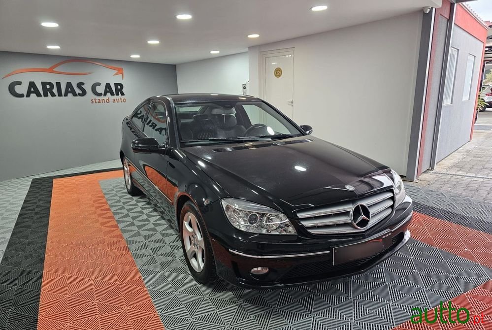 2010' Mercedes-Benz Classe Cdi photo #2