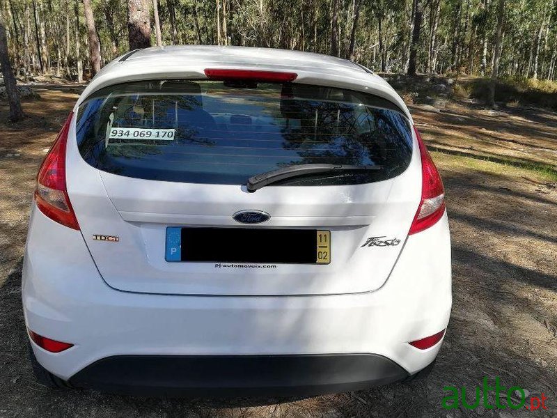 2011' Ford Fiesta 1.4 Tdci Econetic photo #1