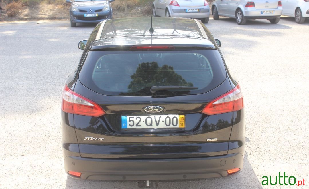 2013' Ford Focus Sw photo #3