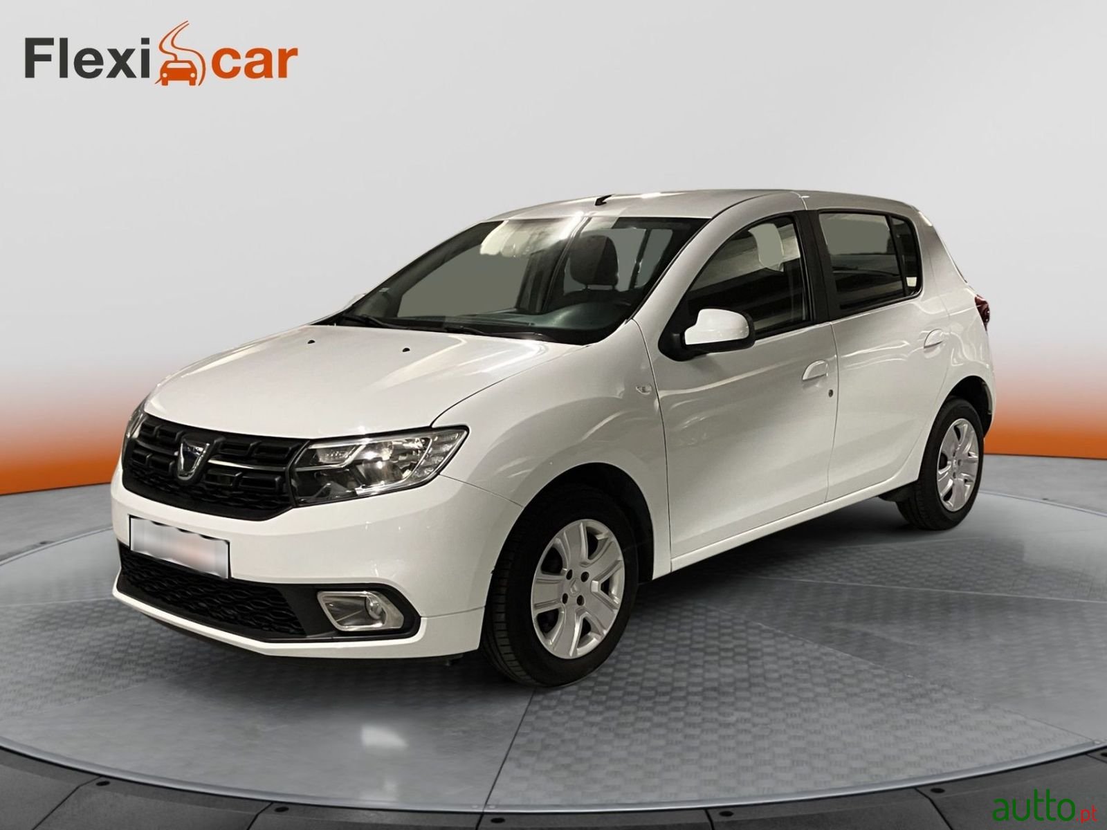 2017' Dacia Sandero photo #2