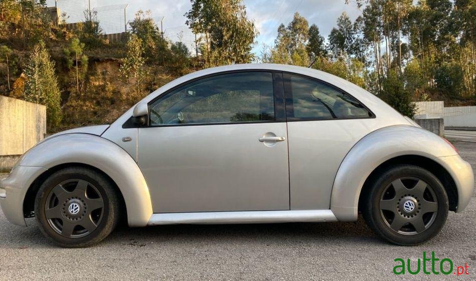 1999' Volkswagen New Beetle photo #2