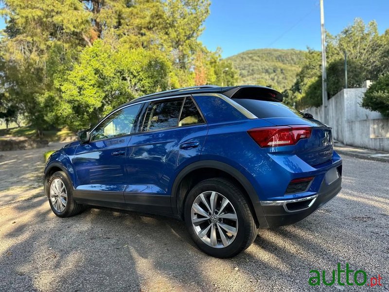 2020' Volkswagen T-Roc 1.0 Tsi Opf Style photo #4