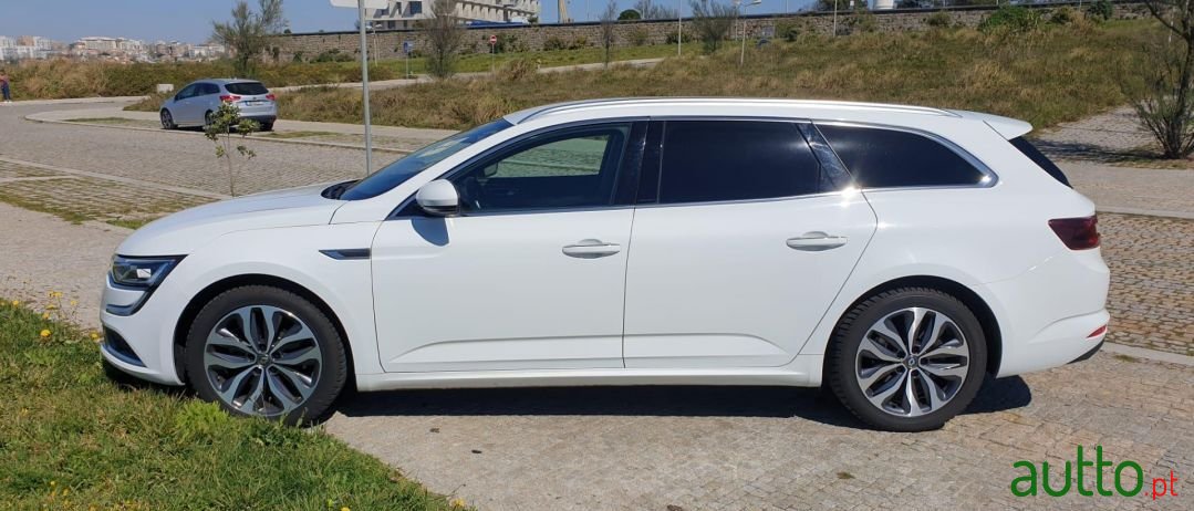 2017' Renault Talisman photo #5