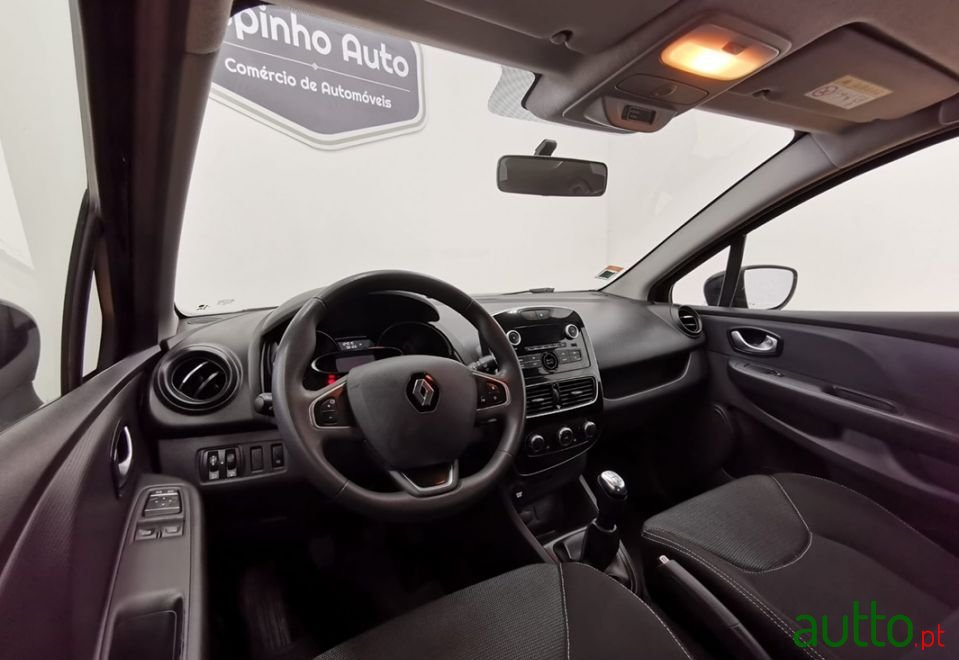 2018' Renault Clio photo #3