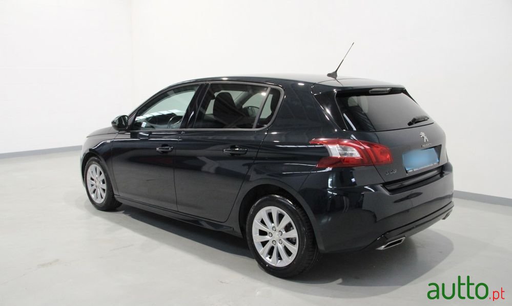 2016' Peugeot 308 1.6 Bluehdi Style photo #4