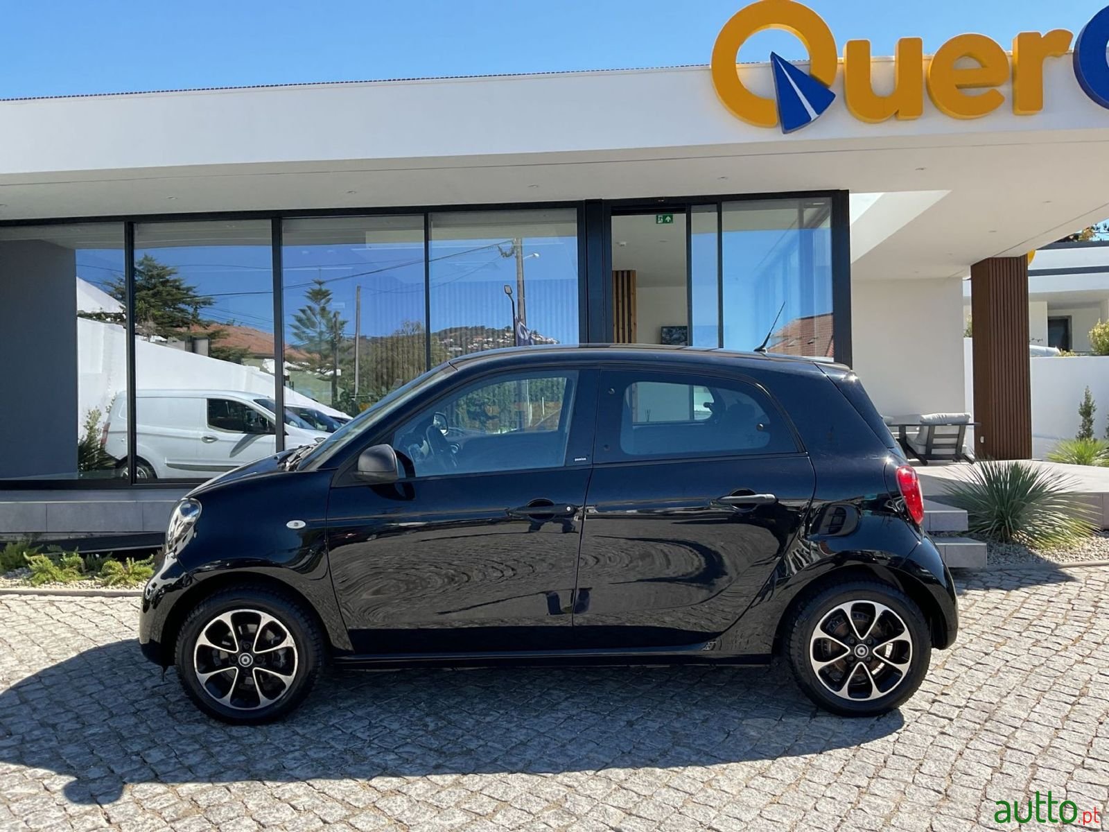 2017' Smart Forfour photo #6