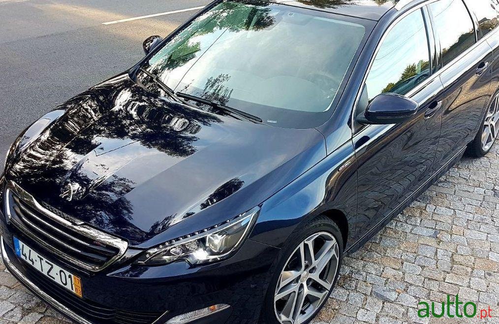 2017' Peugeot 308 Sw photo #1