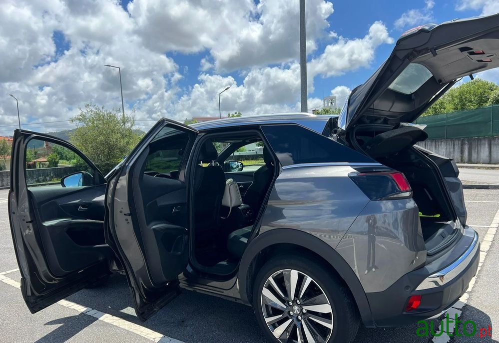 2017' Peugeot 3008 photo #3