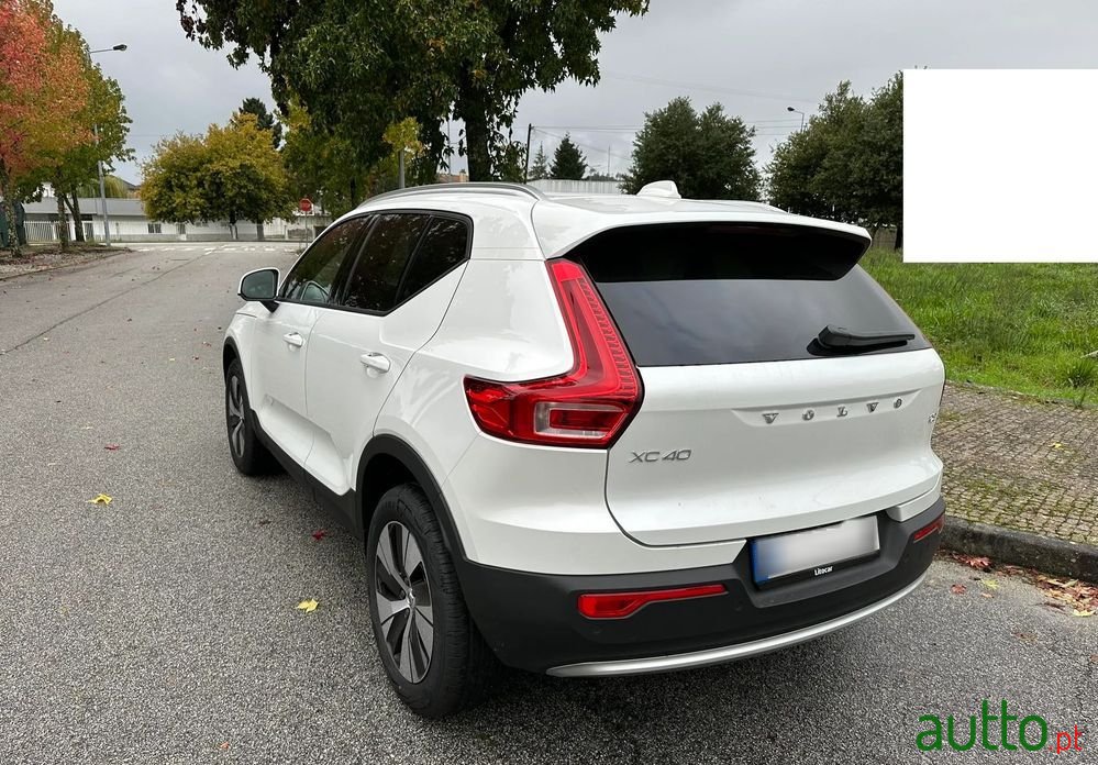 2023' Volvo Xc 40 photo #3