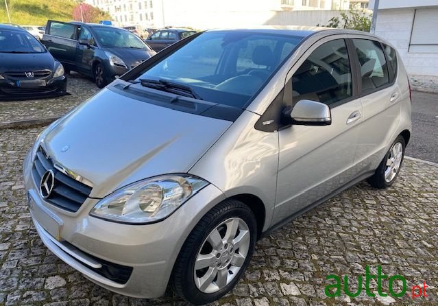 2009' Mercedes-Benz Classe A photo #1