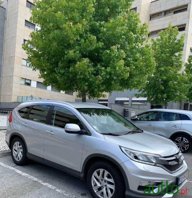 2015' Honda CR-V photo #2