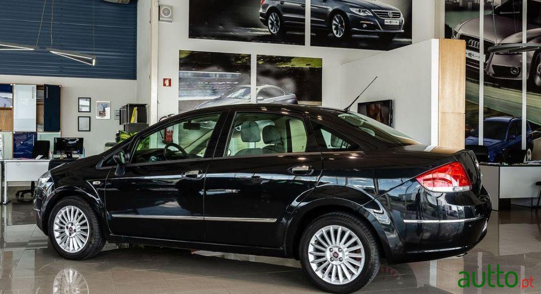 2010' Fiat Linea photo #1