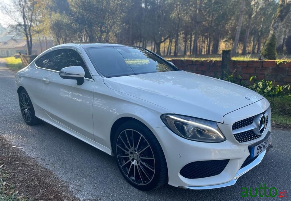 2016' Mercedes-Benz C-250 photo #4