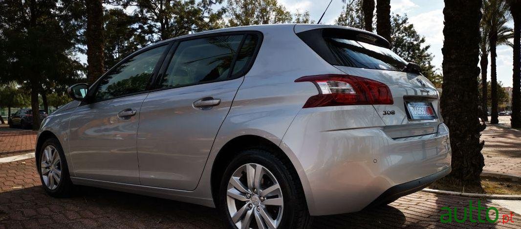 2015' Peugeot 308 1.6 Ble Hdi Active photo #4