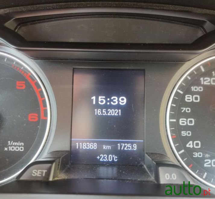 2008' Audi A4 Avant photo #2