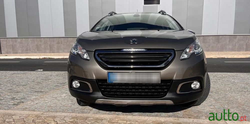 2016' Peugeot 2008 photo #3