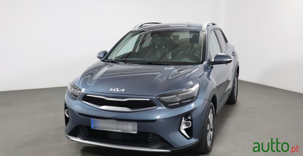 2023' Kia Stonic 1.2 Move photo #1