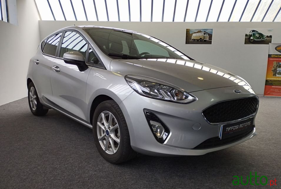 2019' Ford Fiesta photo #2