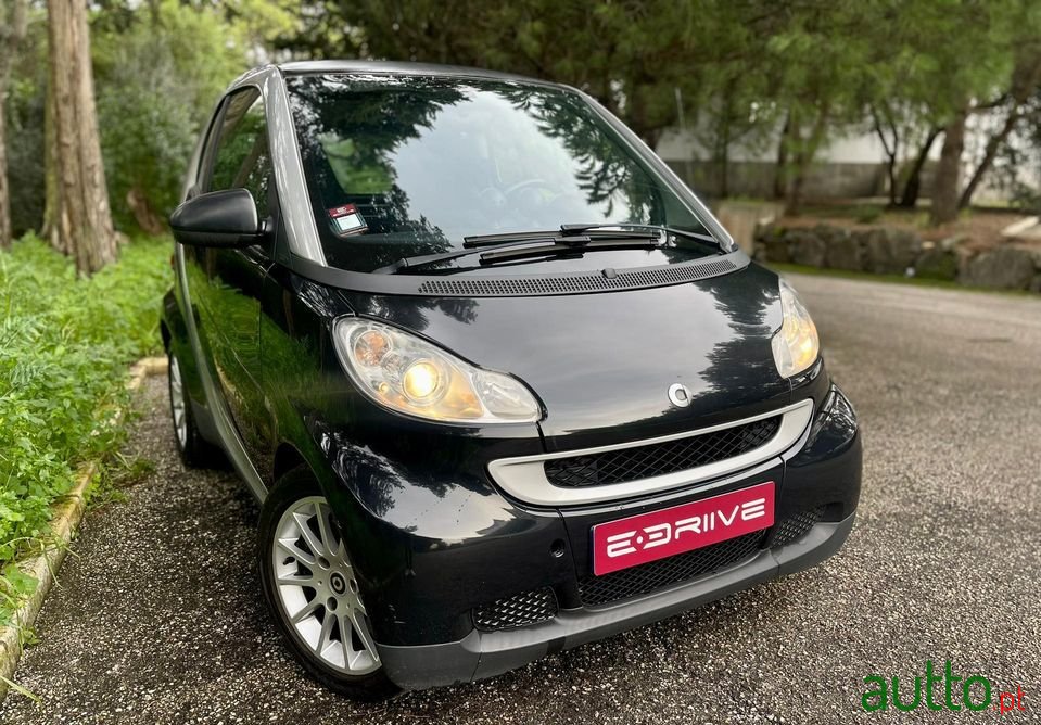 2009' Smart Fortwo photo #1