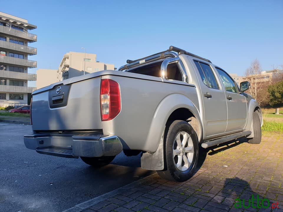 2010' Nissan Navara photo #2