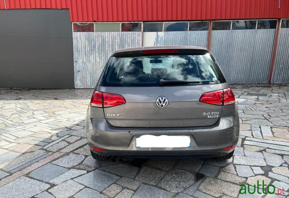 2015' Volkswagen Golf photo #3