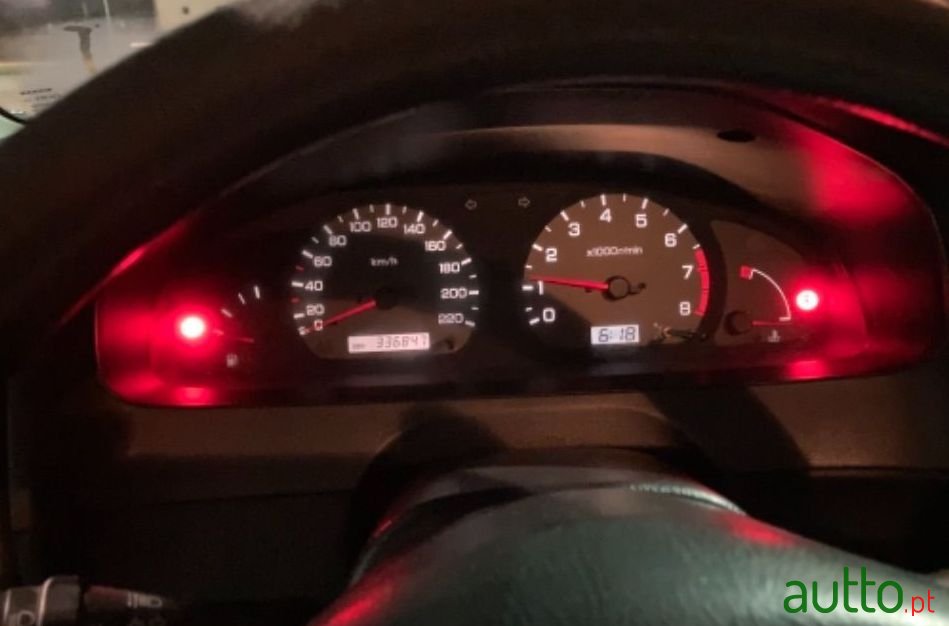 1998' Nissan Almera photo #1