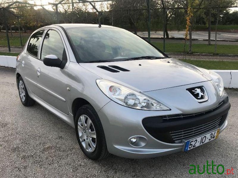 2009' Peugeot 206 Plus photo #4